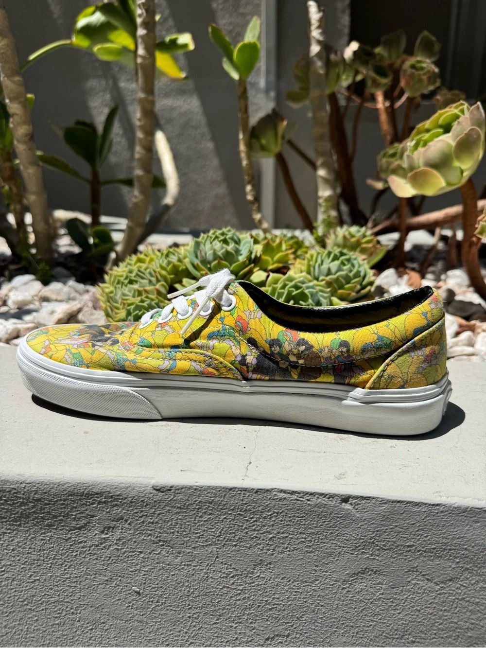 Vans | The Beatles | Yellow Submarine | Women’s Size 8.5 | Men’s Size 7